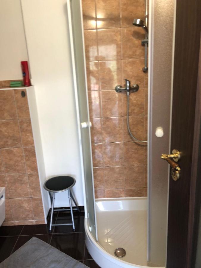 Standa Sluka Udoli Albrechtic Apartment Albrechtice v Jizerskych horach Bagian luar foto